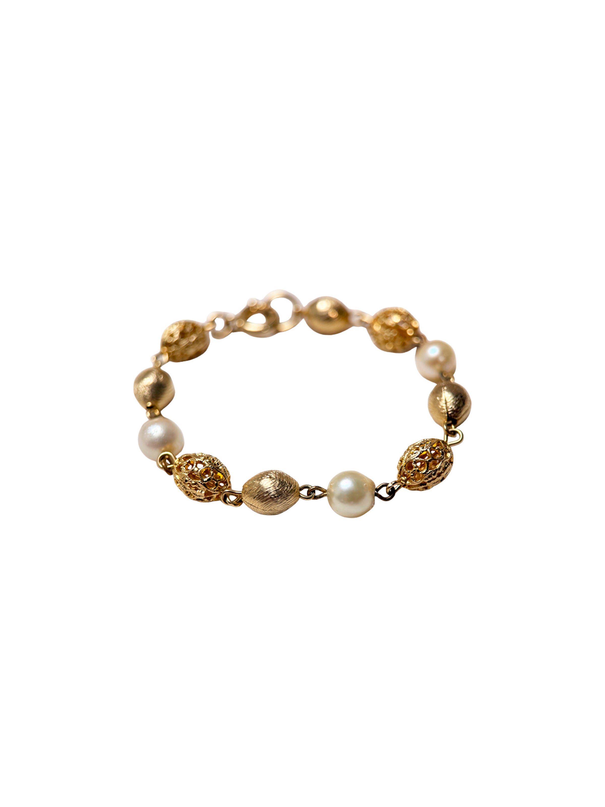 Vintage Pearl and Gold Bead Bracelet